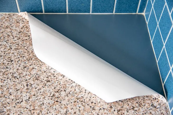 Countertop Contact Paper Tips and Tricks - The Handyman's Daughter