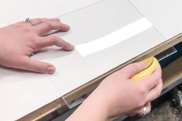 How To Cut Acrylic Or Plexiglass Sheets The Handymans Daughter 0221