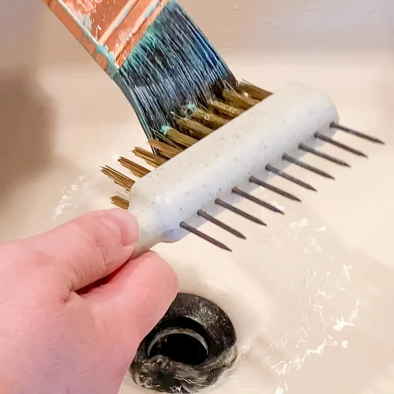How to Clean Paint Brushes [the RIGHT way!] - The Handyman's Daughter