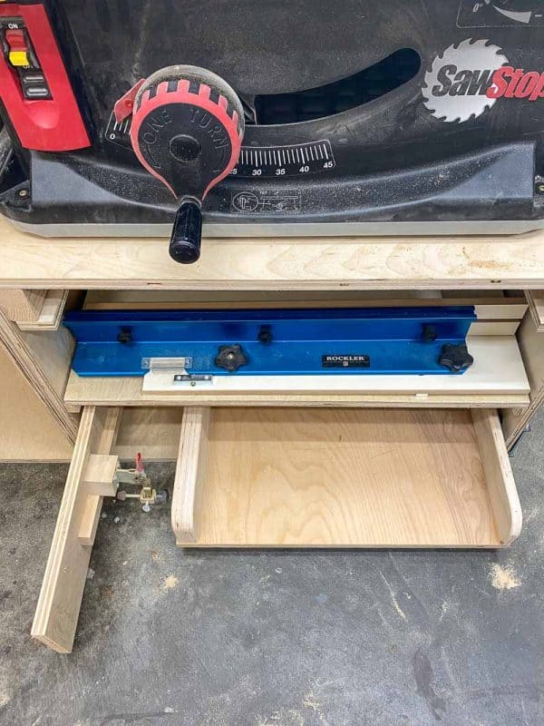 Diy Table Saw Stand With Plans The Handyman S Daughter