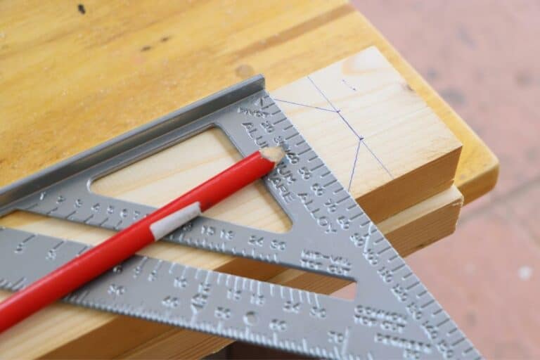 How to Use a Speed Square [7 Different Ways] - The Handyman's Daughter