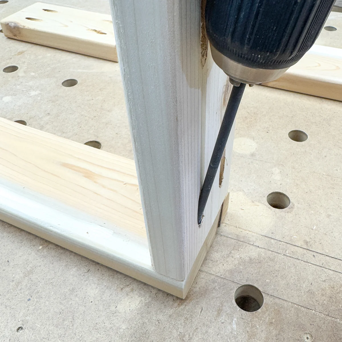 attaching the taller legs of the hot tub steps together with exterior grade pocket hole screws